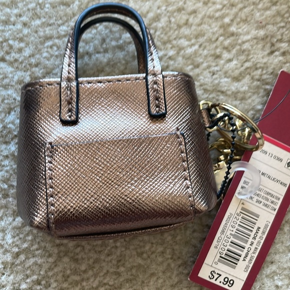 Lot of 4 Merona MINI Tote Keychains/ Bag Charms, 3 metallic and 1 Blue. NWT - Picture 8 of 11